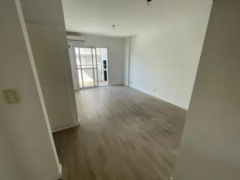 Departamento en Venta en Parque Centenario, USD 140.000