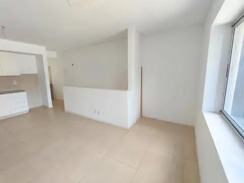 Departamento en Venta en Luis Agote, USD 50.000