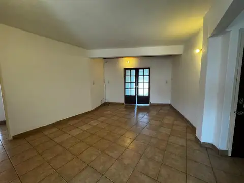Casa en Alquiler de 4 dormitorios