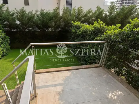 Camacuá 100, Piso 1