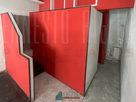 Local en Alquiler Via Púb.