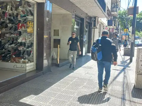 Local en Alquiler 50 años