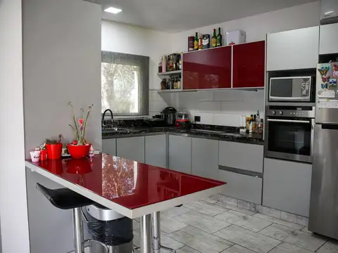 Casa en Alquiler en Piñero, $ 1.200.000