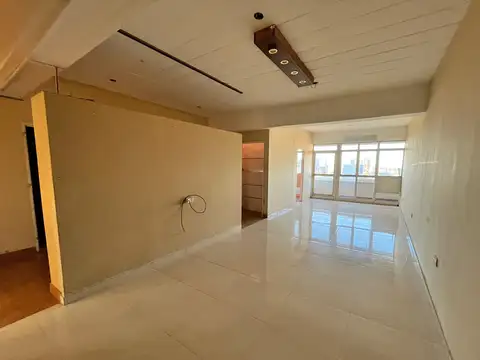 Oficina o Departamento 10° piso al frente, Edificio Plaza