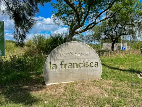 Terreno en Venta de 381,0 m2