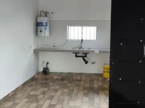 VENTA DE CASA A ESTRNAR EN SAN VICENTE - 3 AMBIENTES