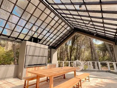 Venta Casa a estrenar en Carilo Triangulo