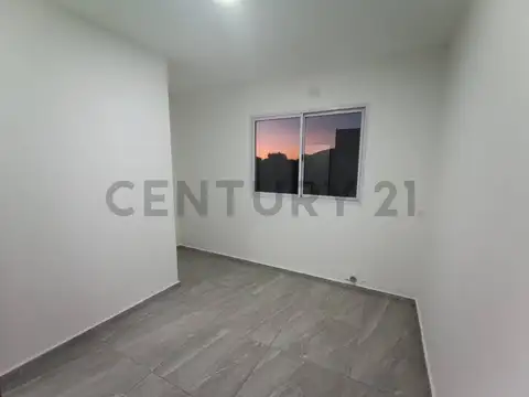 Casa en Alquiler en Los Hornos, $ 750.000
