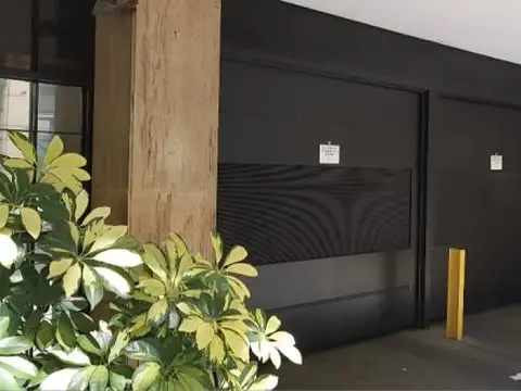 Cochera en venta. Urquiza 1100 Rosario