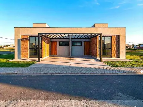 SE VENDE DUPLEX PLANTA BAJA 2 DORM. DOCTA CENTRAL