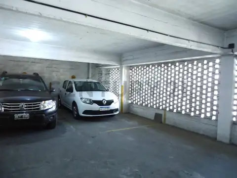 48 e/ 12 y 13 800, Piso 4