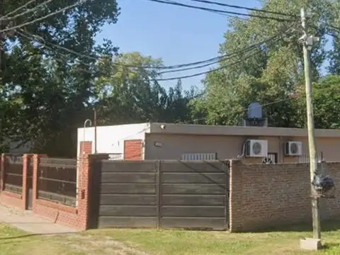 Esperanza esquina Manzanares, Virrey del Pino 595 m2 totales