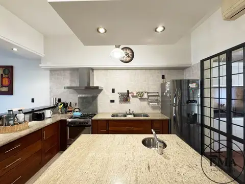 Casa en Venta en Barrio España y Hospitales, USD 247.000