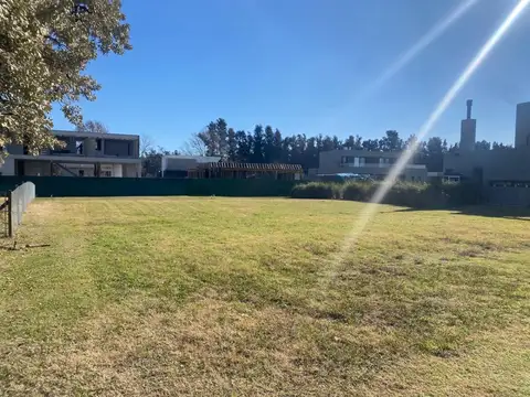 Terreno en venta - 900Mts2 - Pilar