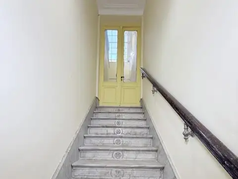 Depto Tipo Casa en Alquiler de Monoambiente