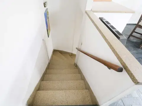 Depto Tipo Casa en Venta 41 años