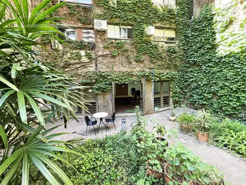 Oficina en edificio "Consultorios Barrio Martin"