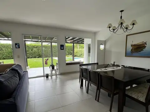 Casa en Venta de 4 dormitorios