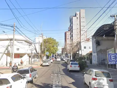 Ingeniero Ernesto Boatti e/ Avenida Rivadavia y Almirante Guillermo Brown.
