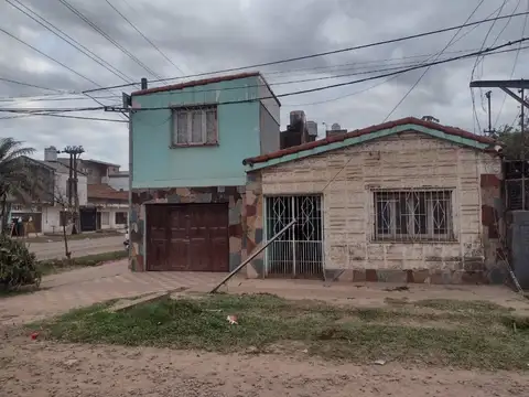 CASAS - CASA - MACROCENTRO, RESISTENCIA