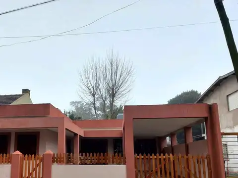 Hermosa casa sobre Av. Montecarlo APTO CREDITO/ACEPTA PERMUTA/FINANCIACION