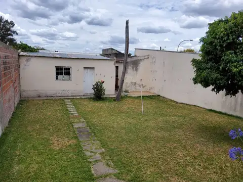 Casa - Venta - Argentina, Concordia - D.P.GARAT 1400