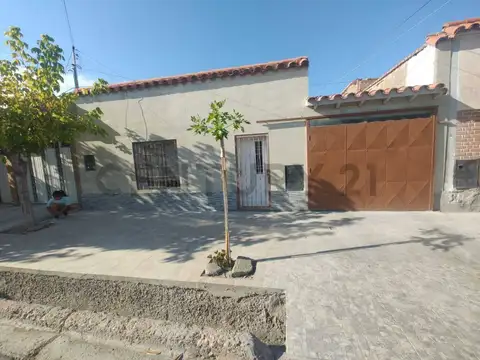 Casa en venta - Gutiérrez, Maipú