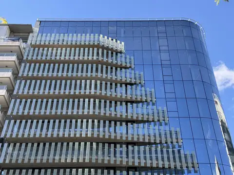 Venta Oficina frente en Libertador Belgrano