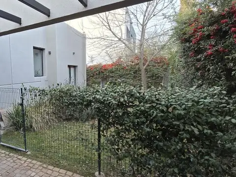 Casa en Venta en Chacras De Coria, USD 250.000