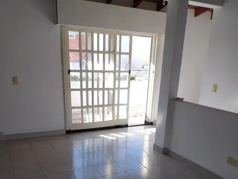 Depto Tipo Casa en Venta 10 años