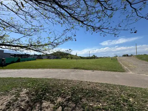 VENTA TERRENO CENTRAL PRADERAS DEL NOGAL