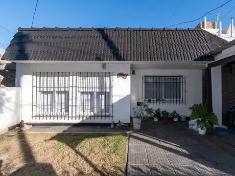 Valentín Gómez 2700