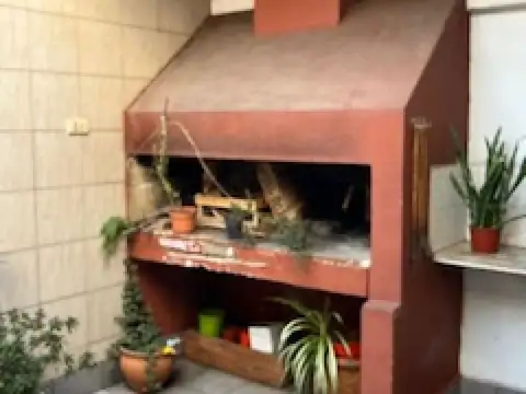 VENDE HARDING 1000. CASA 2 DORMITORIOS