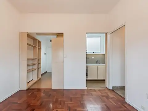 Departamento en Venta en Chacarita, USD 165.000