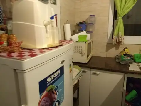 CASA AMERICANA 3 AMBIENTES EN LOS POLVORINES. CALLE ALICE 100