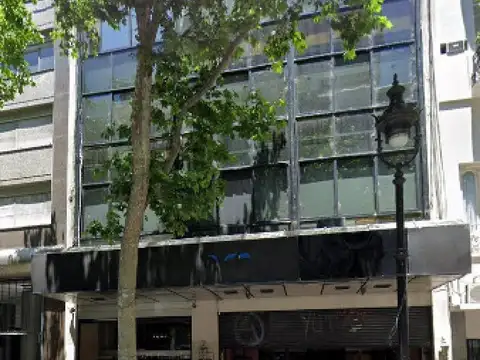 Avenida de Mayo e/ Chacabuco y Perú