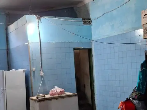 Pje. Antonio L. Zolezzi y Brandsen 1100