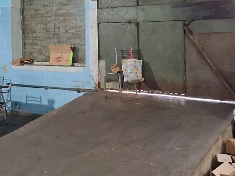 Local en Alquiler en Boca, $ 2.500.000