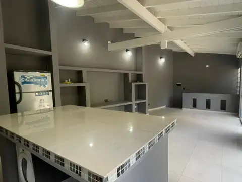 VENTA PH 3 Ambientes con Terraza y Parrilla Hecho a Nuevo Villa Sarmiento
