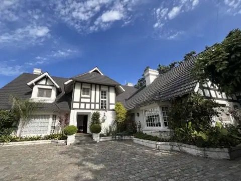 Casa Venta San Isidro 6 amb Pileta Jardín cocheras