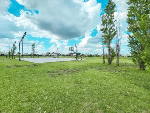 Terreno en Venta 15  mts Frente