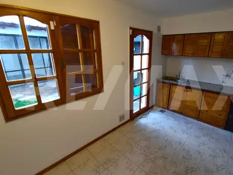 Depto Tipo Casa en Venta en Neuquen, USD 180.000