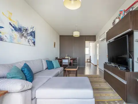 Departamento en Venta en Parque Chacabuco, USD 129.000