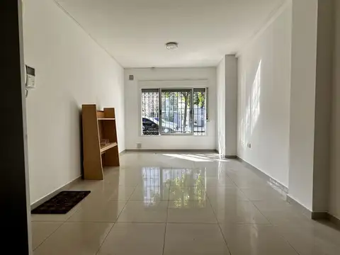 Departamento en Venta en Villa del Parque, USD 75.000