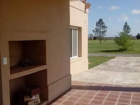 Venta Casa 3 dormitorios La Carolina Piñero