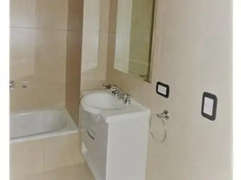 Departamento en Alquiler con 1 cochera