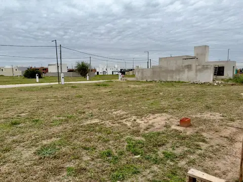 VENTA LOTE DOCTA APTO DUPLEX 360M2