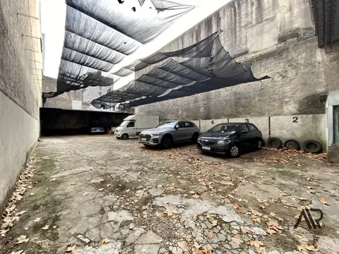 Estacionamiento En Centro