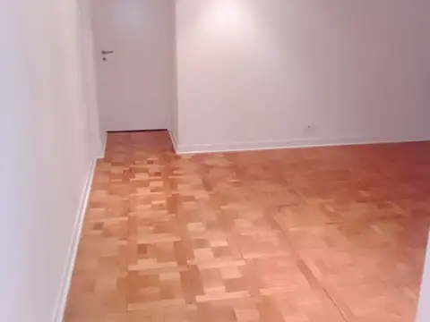 Departamento en Alquiler en Parque Rivadavia, $ 850.000