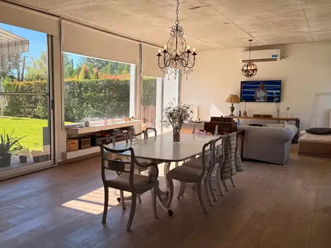 Casa en Venta de 5 dormitorios